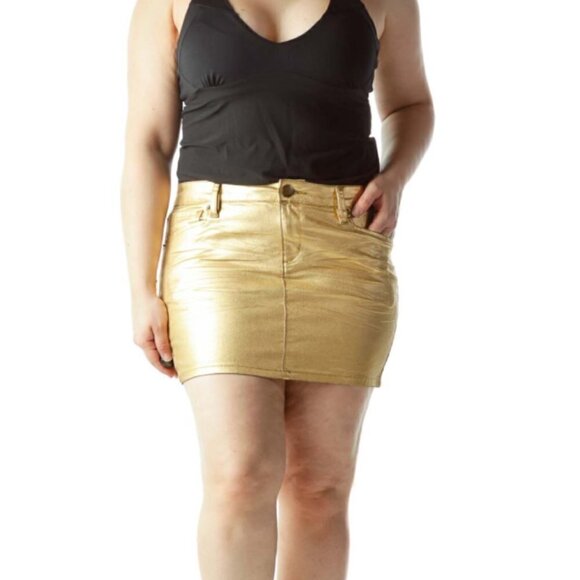 BCBGeneration Dresses & Skirts - BCBGeneration Gold Metallic Pocketed Mini Skirt